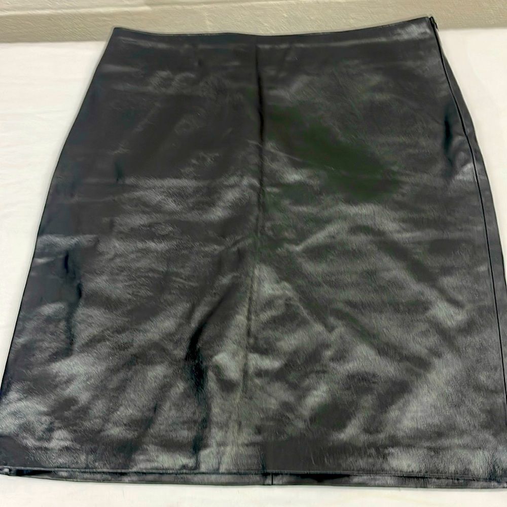 Finity 100% Genuine Leather Knee-Length Skirt, Black, size 12 A-Line Pencil